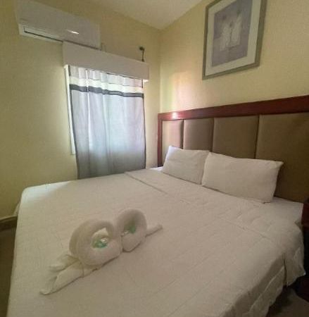 China Town Hotel Caye Caulker Kültér fotó